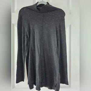 Black sweater size L